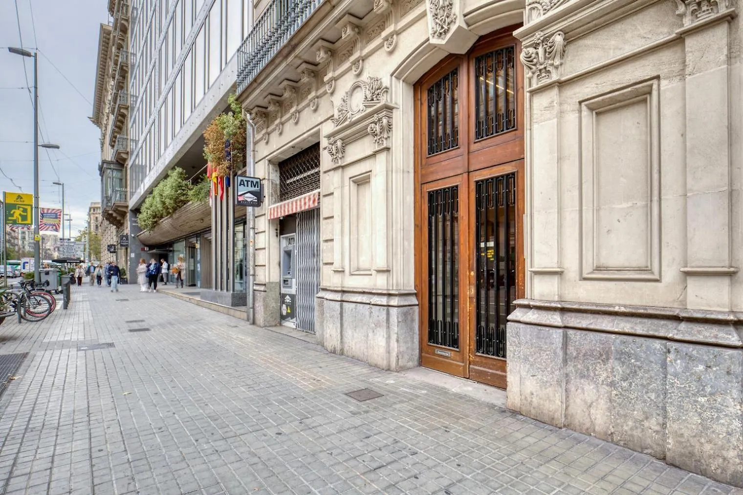 דירות ברצלונה Blueground La Dreta De Leixample Furnished Bcn-112 0*,  ספרד