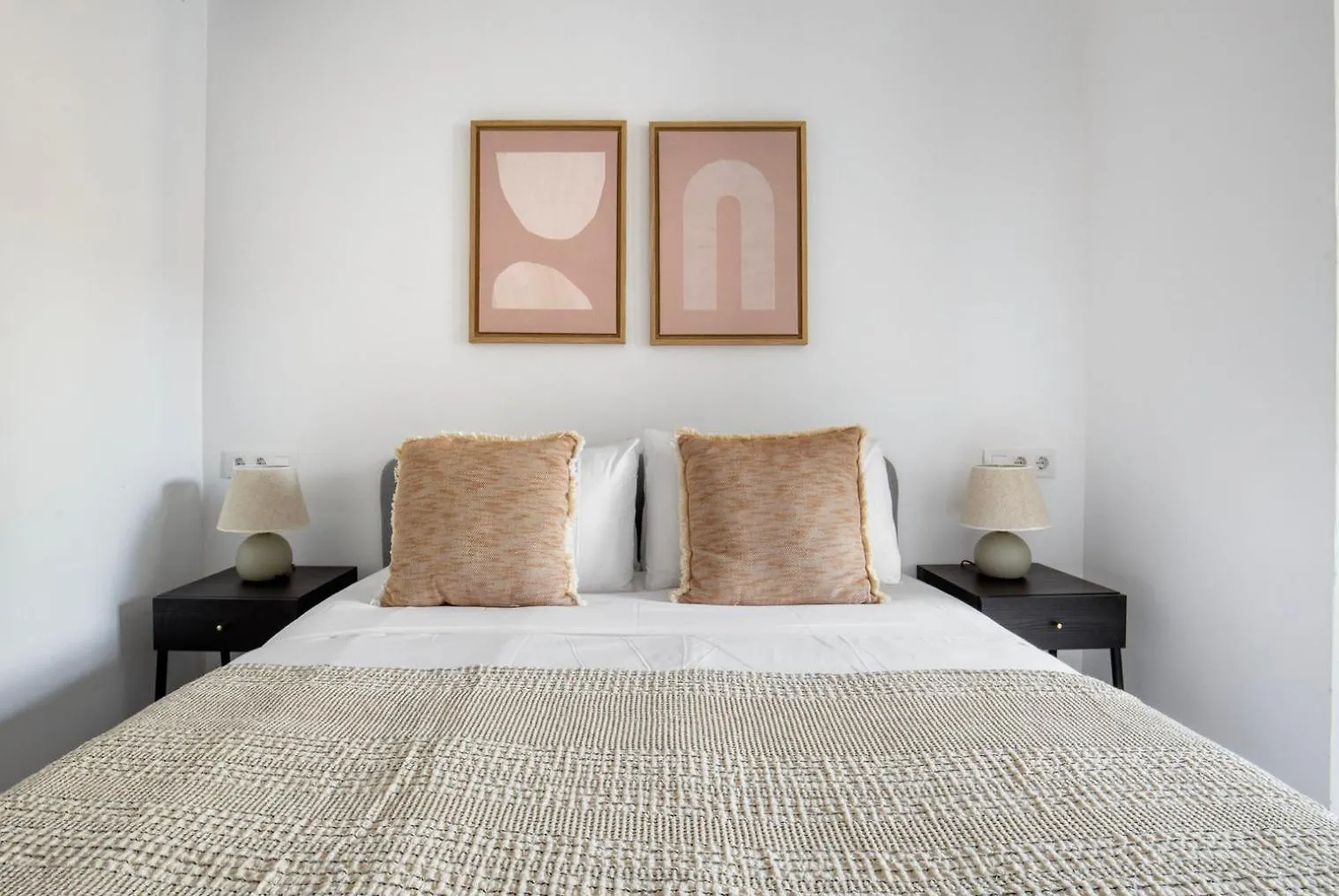 דירות ברצלונה Blueground La Dreta De Leixample Furnished Bcn-112